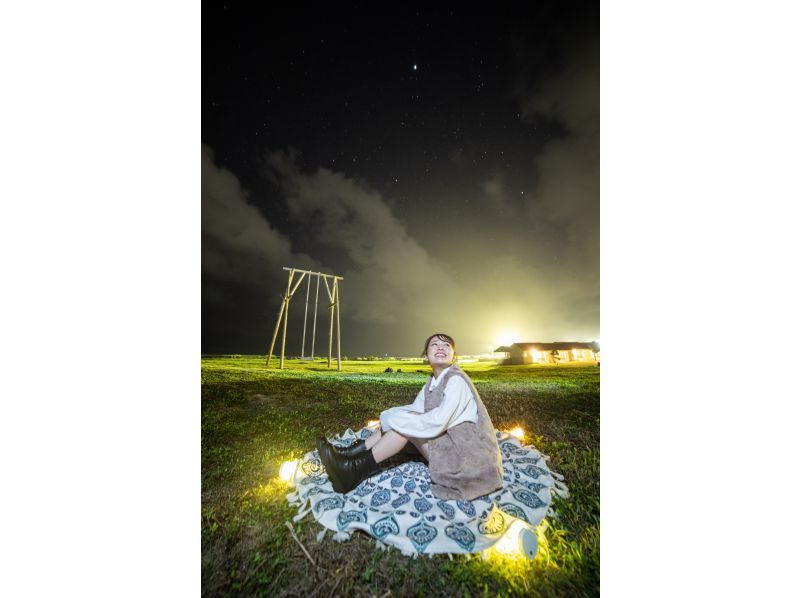 SALE <Okinawa, Uruma City> Starry sky photo and space walk in Ikei Island or Undersea road + Hamahigaの紹介画像