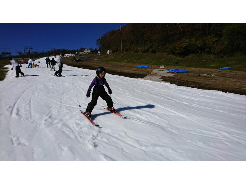 【東京・調布発】冬季Special企画子供向けスノーボード教室、雪遊び＠Fujitenの紹介画像