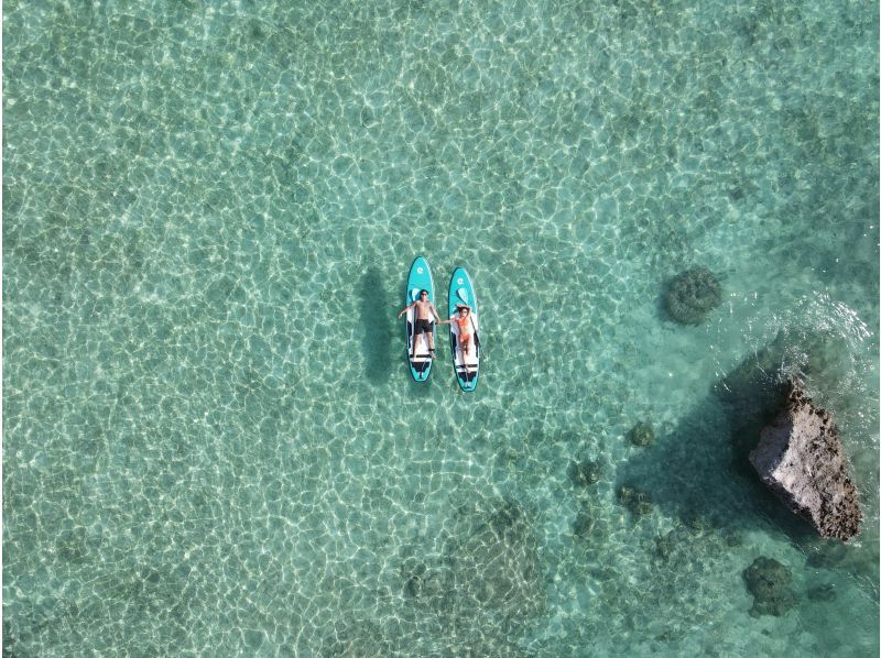 [Miyakojima/SUP] Experience Miyako Blue with all five senses! Popular unexplored region SUP tour! with drone photographyの紹介画像