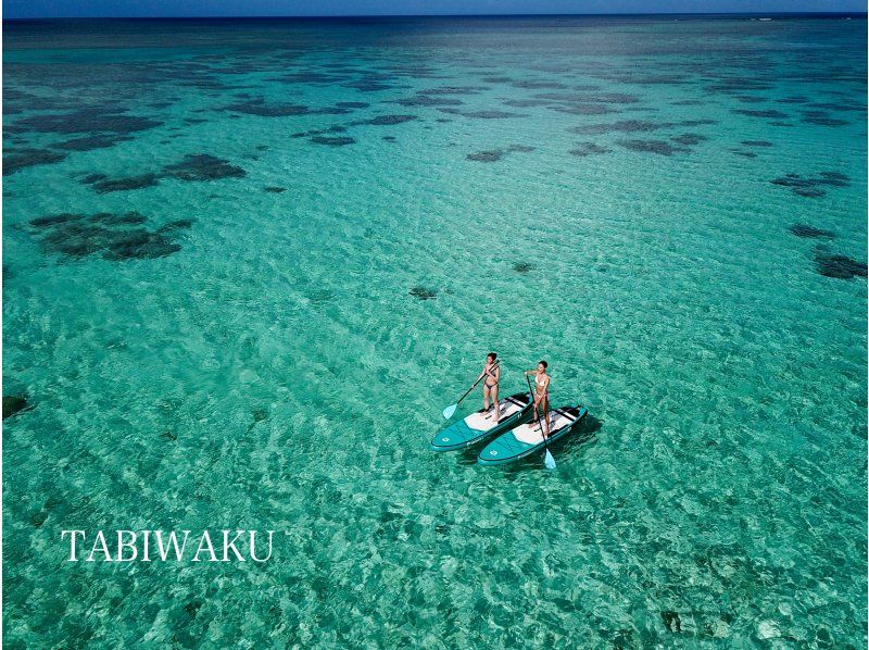 [Miyakojima] Experience two popular tours in Miyakojima at a great price! SUP & snorkel tour! with drone photographyの紹介画像