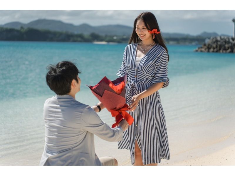 ＜沖縄・今帰仁、古宇利島＞選べるフォトツアー＊サプライズやプロポーズからファミリーでの記念写真までドローンも使いムービーにもの紹介画像