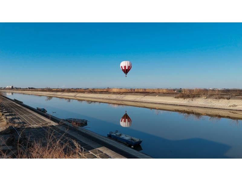 [Saitama] English OK! Drinks and snacks in the sky included! Private plan for a full-scale free flight experience in a hot air balloon at a maximum altitude of 1000m!の紹介画像