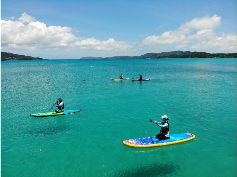 奄美大島【当日予約可能】SUP（90分）※ドローン空撮等写真の無料プレゼントあり※お1人様もお任せ下さい☆の紹介画像