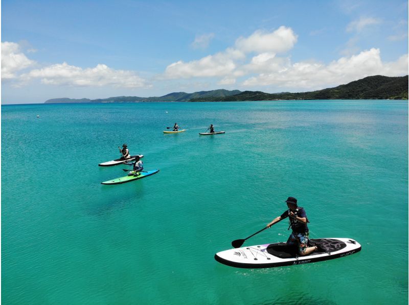 奄美大島【当日予約可能】SUP（90分）※ドローン空撮等写真の無料プレゼントあり※お1人様もお任せ下さい☆の紹介画像
