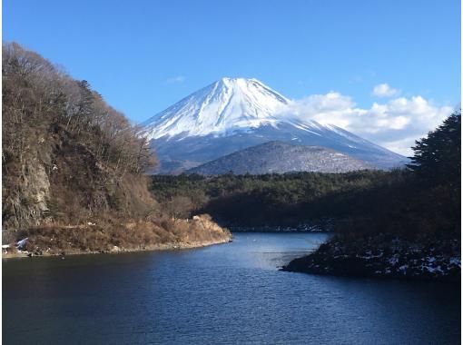 SALE！【山梨・精進湖】秋のステキな早朝の湖上から精進湖の大自然と富士山を満喫 ♪ カナディアンカヌー体験 ♪ 