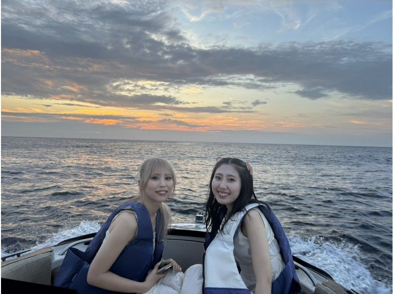 奄美大島【当日予約可能】サンセットクルーズ（90分）※口コミ投稿で撮影データの無料プレゼントあり※おひとり様もお任せください★の紹介画像
