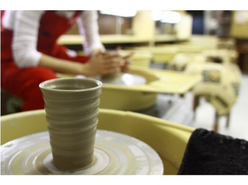 Osaka Tennoji] Pottery experience class Electric potter's wheel course A  pottery class 5 minutes on foot from Abeno Harukas! Plan for foreigners  visiting Japan