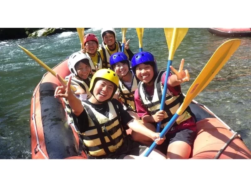 Participation from 1st grade is possible! Okutama half-day rafting. From beginner to experienced. Guided by kind, courteous and friendly staff. Close to the station/Parking availableの紹介画像