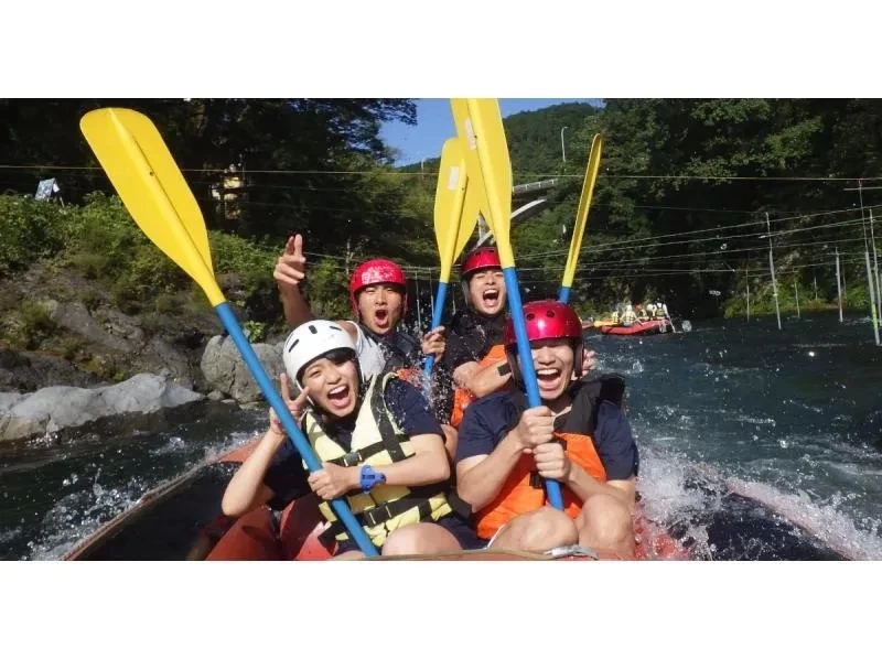Participation from 1st grade is possible! Okutama half-day rafting. From beginner to experienced. Guided by kind, courteous and friendly staff. Close to the station/Parking availableの紹介画像