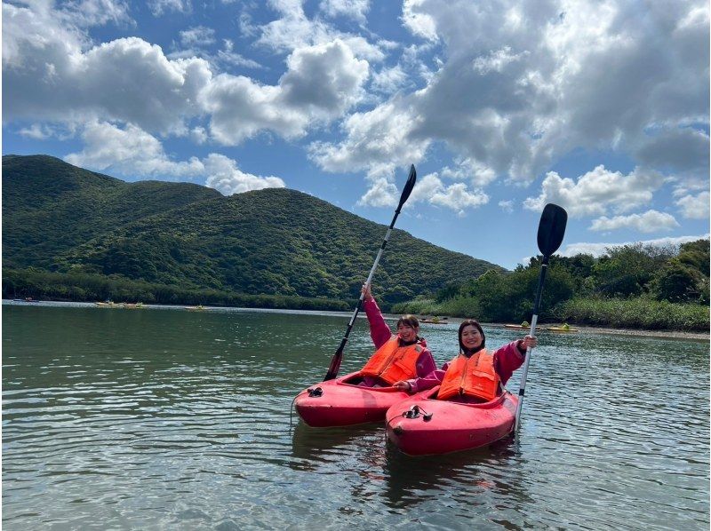 奄美大島【当日予約可能】マングローブカヌー＆ジャングルツアー（180分）日中に大自然を満喫！※口コミ投稿で撮影データ無料プレゼント※の紹介画像