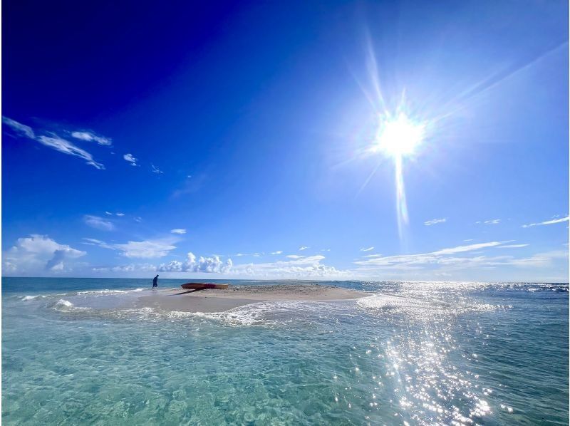 【沖縄・久米島】はての浜上陸カヤックツアー　自力で行くはての浜!!【現地集合プラン　60歳以下限定】の紹介画像