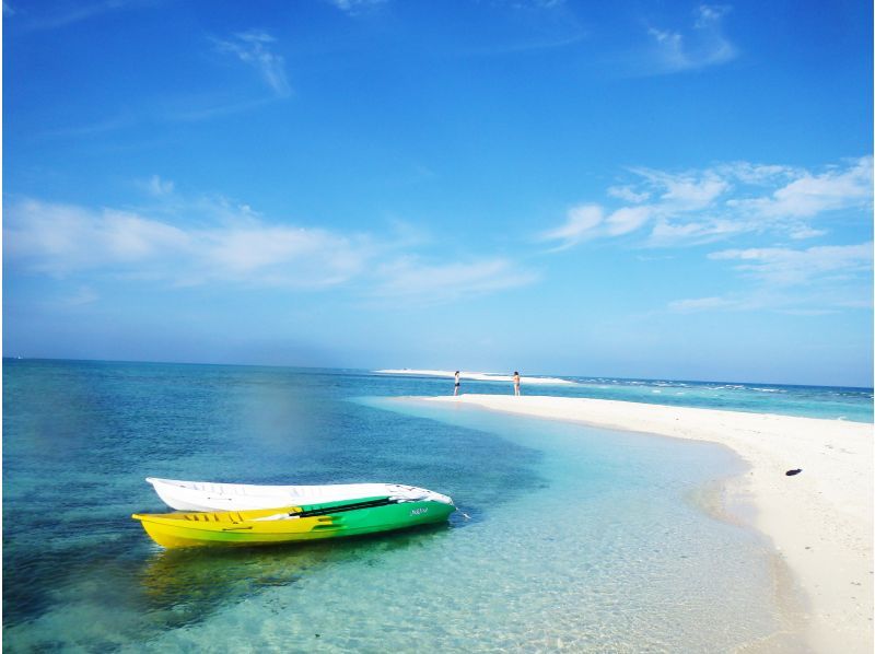 【沖縄・久米島】はての浜上陸カヤックツアー　自力で行くはての浜!!【現地集合プラン　60歳以下限定】の紹介画像