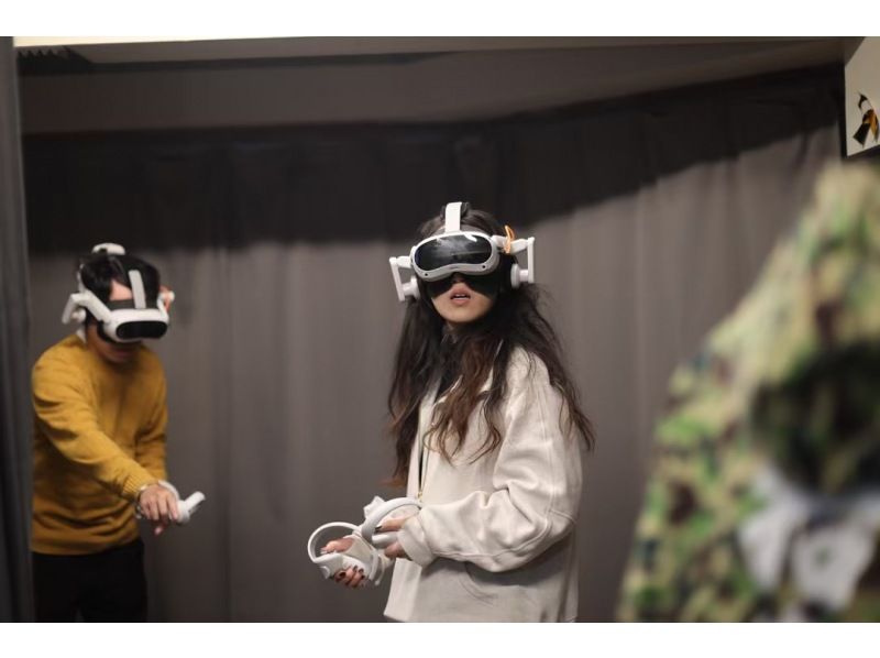 A 1-hour VR escape game in Akihabara/Kanda! Work together with your friends to solve puzzles and go on an adventure into a fantasy world!の紹介画像