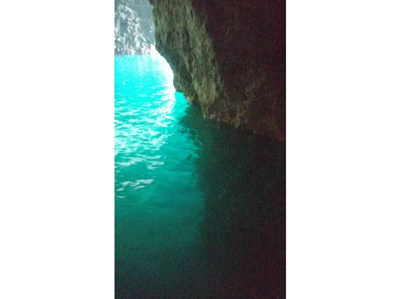 [Otaru, Hokkaido] Super Summer Sale 2024 A fantastic and mysterious spot! Blue Cave Tour on SUP (private tour for experienced people) | Photo gift |の紹介画像