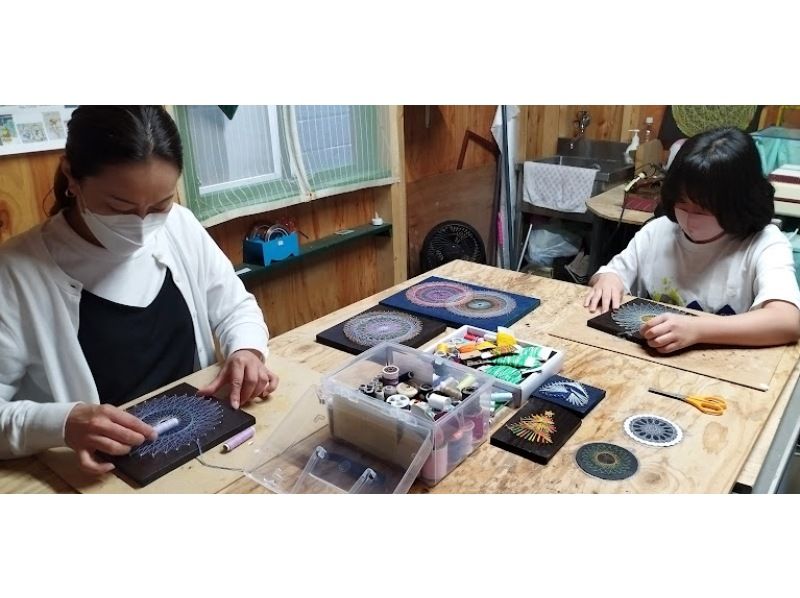 [Asahikawa, Hokkaido] Spring sale underway Learning experience of the basics of threading mandala (100 minute course) If you thread the thread according to the formula, a beautiful pattern will be created.の紹介画像