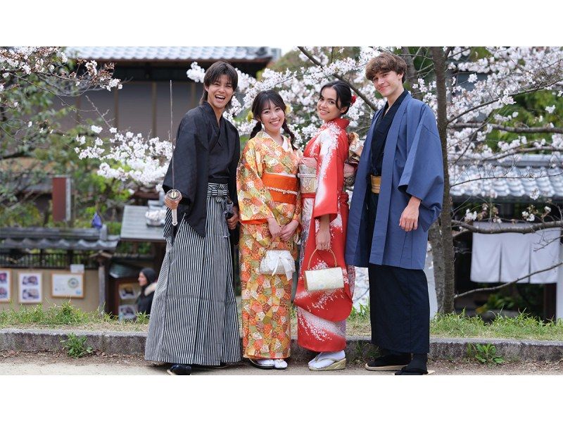 【京都・清水寺】カップル着物＆浴衣レンタル　女性ヘアセット込み☆着付けに必要なもの全て揃っています♪の紹介画像