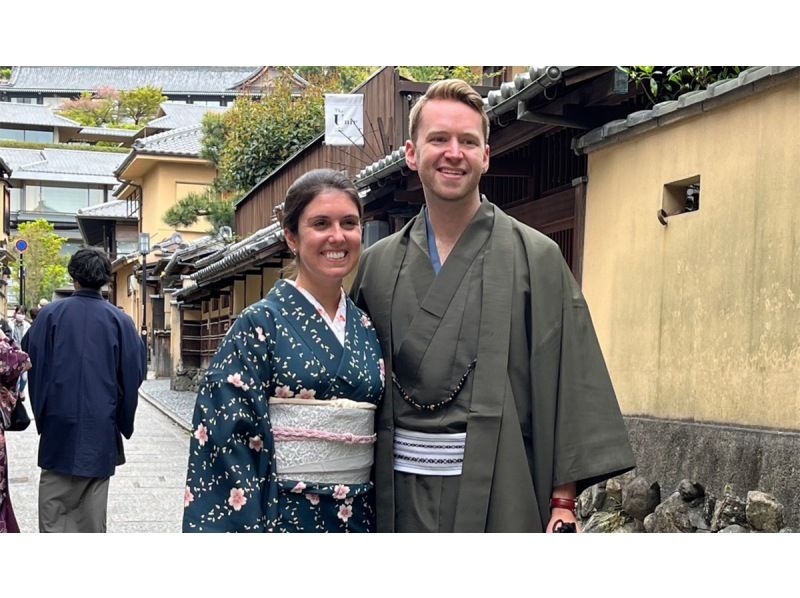 SALE! [Kyoto, Kiyomizu-dera Temple] Couples Kimono & Yukata Rental, including women's hair styling ☆ Everything you need to dress up is included ♪の紹介画像