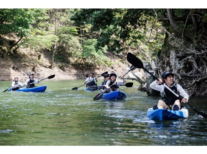 【若狭・熊川】明神湖で冒険カヤックツアー《初心者OK！静かな湖で気軽にアウトドア体験！》の紹介画像
