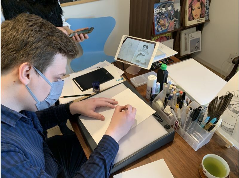 Let's draw "manga and anime" with active animators around Kyoto and Kyoto Station! Beginners and children welcome! No need to bring anything!の紹介画像