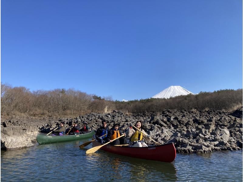 【山梨・精進湖】静かな精進湖の自然と富士山を満喫 ♪ カナディアンカヌー体験！（9：30/13：30）写真データ無料です♪の紹介画像