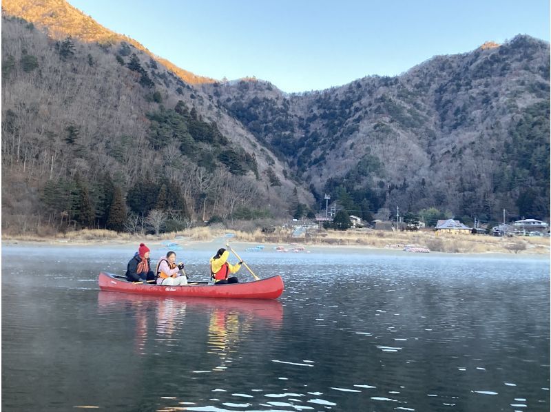 SALE！【山梨・精進湖】秋の精進湖の大自然と富士山を満喫 ♪夕暮れのステキな湖上！カナディアンカヌー体験！写真データ無料☆の紹介画像