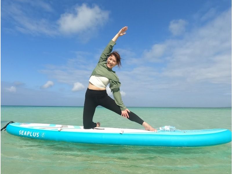【宮古島】≪SUPヨガ ＆SUPクルージング≫ （2.5時間）体幹も心もととのう水上ヨガ体験！ドローン＆GoPro撮影無料★初心者歓迎の紹介画像