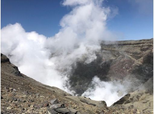 478【熊本・阿蘇】路線バスの旅:絶景スポット草千里と阿蘇山上 あか牛ハンバーグのランチ付き 478【熊本・阿蘇】路線バスの旅:絶景スポット草千里と阿蘇山上 あか牛ハンバーグのランチ付き