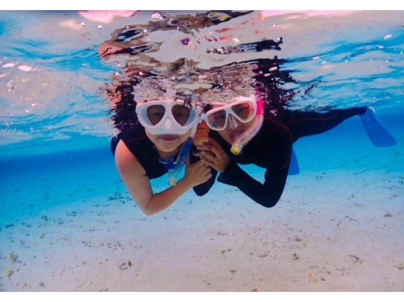 [Okinawa Miyakojima] [Snorkeling tour] Beginners welcome! ☆Selectable courses☆ Sea turtle/tropical fish/coral snorkeling (underwater photos included)の紹介画像