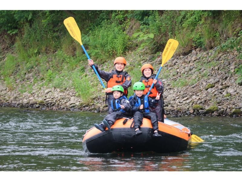 [Hokkaido, Niseko] One boat per group, no sharing! Photo data gift! Fun rafting for everyone! Beginners and children are welcome!の紹介画像