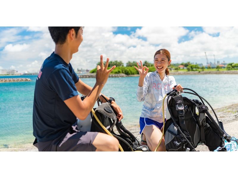 【沖縄・那覇】現地2日間PADIダイビングライセンス取得。女性お一人参加大歓迎！初心者認定27,000名超、国内トップクラスのスクールで安心の紹介画像