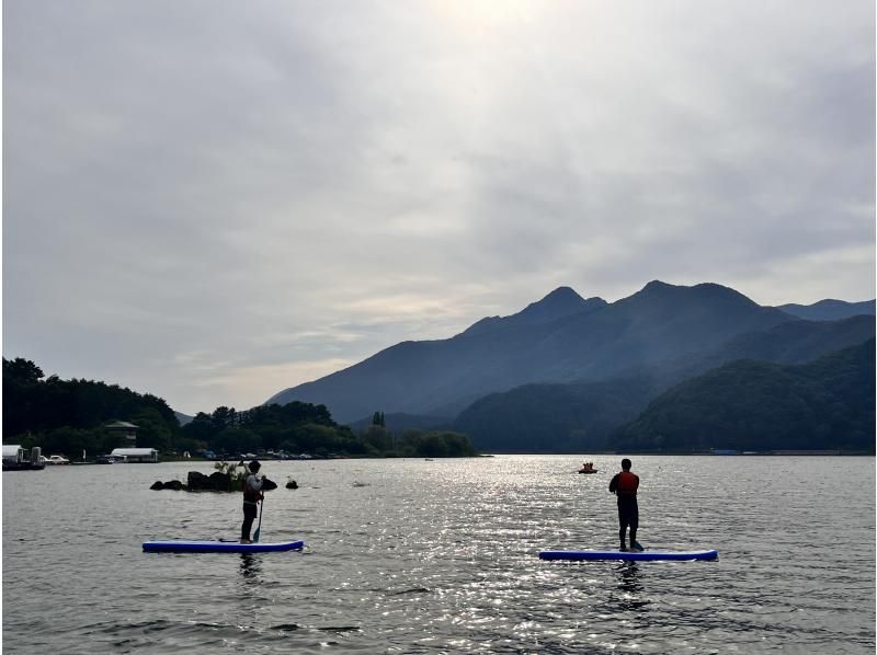 【山梨県・河口湖】早朝プラン　SUP(サップ)体験ツアーの紹介画像