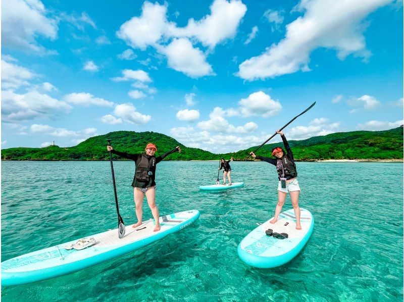 [Ishigaki Island] Super Summer Sale ★ Private tour limited to one group ★ SUP 《To Ishigaki Island's No. 1 beautiful sea‼》 I'm glad I came here! I'm confident that you'll be saying ✨の紹介画像