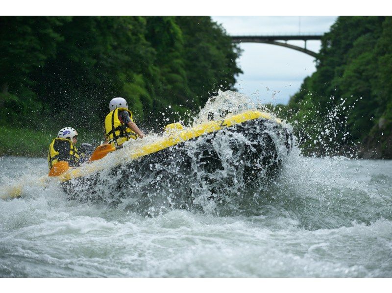 【長野県・飯田】南信州・天竜川ラフティングの紹介画像