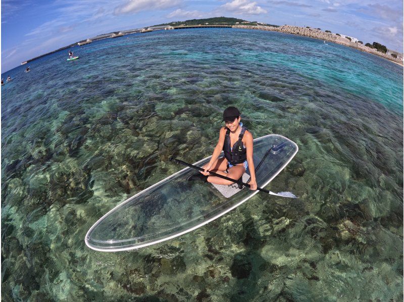 บันทึกช่วงเวลาที่เต็มไปด้วยอารมณ์ที่สุดในชีวิตของฉันบน Instagram 360 ขึ้นไปบน SUP ใสๆ และล่องไปในมหาสมุทรที่ใสราวกับคริสตัล [โอกินาว่า หมู่บ้านอนนะ โมโตบุ]の紹介画像
