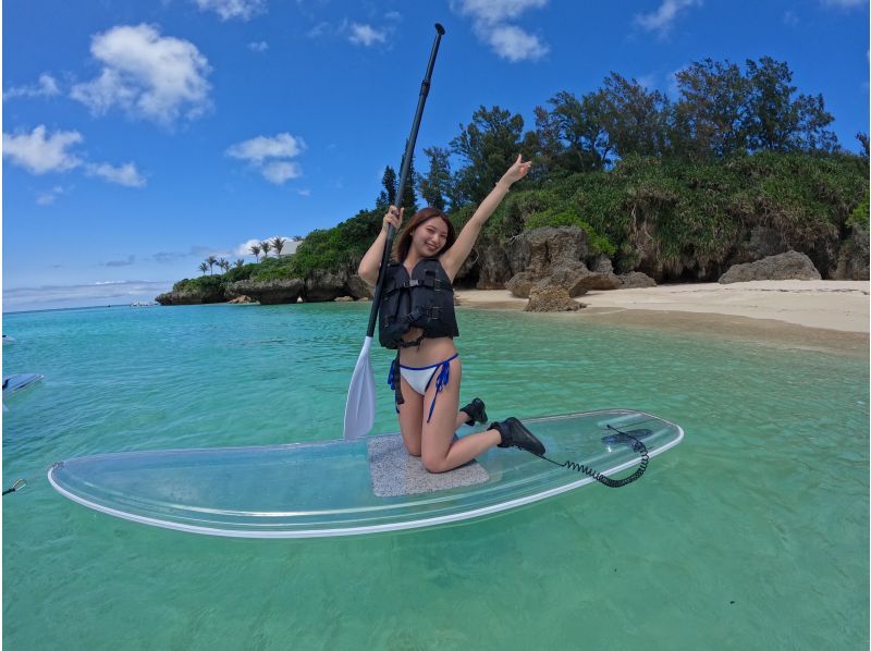 【沖縄・恩納村】地図にない海へ。船でしか行けない秘密のビーチで特別な思い出をつくるクリアSUP・写真動画・Insta360撮影無料の紹介画像