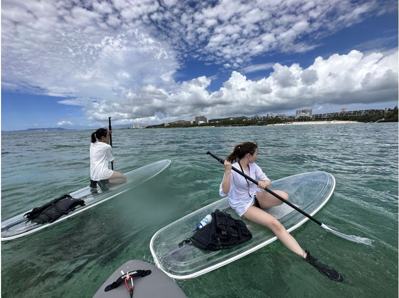บันทึกช่วงเวลาที่เต็มไปด้วยอารมณ์ที่สุดในชีวิตของฉันบน Instagram 360 ขึ้นไปบน SUP ใสๆ และล่องไปในมหาสมุทรที่ใสราวกับคริสตัล [โอกินาว่า หมู่บ้านอนนะ โมโตบุ]の紹介画像