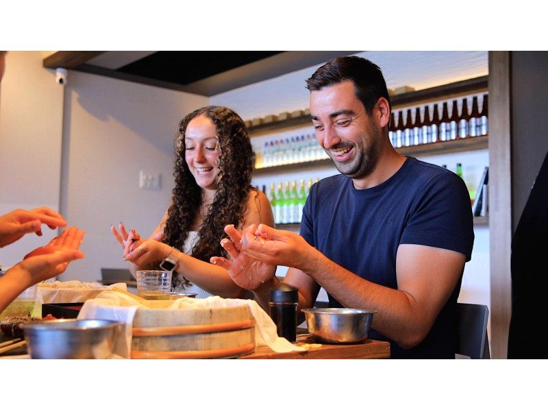 [Most popular! ] Sushi making experience (Tokyo/Asakusa)の紹介画像