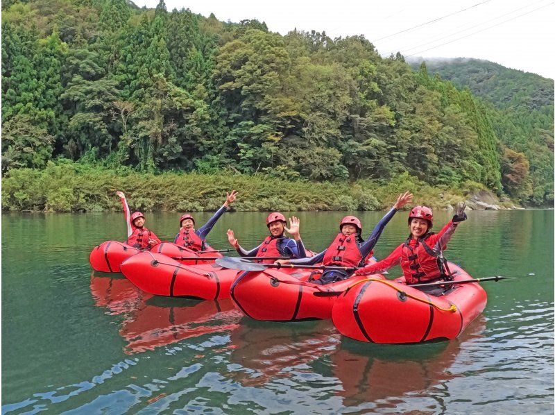 Popularity is on the rise! Light and easy to ride! Excellent maneuverability and stability! Mini touring on the clear Yoshino River in a packraft, about 1.5 km! Lessons included [Kochi] About 15 minutes from Otoyo ICの紹介画像