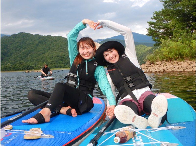 [Fukushima, Urabandai] Save up to 20,000 yen with a private charter for groups! Up to 15 people can experience SUP with drone photography on weekends! (Dogs and puppies allowed)の紹介画像