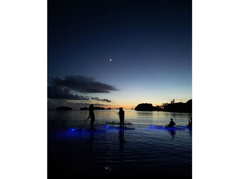 [Nago] Mysterious! A perfect combination of starry sky, ocean, and night view. Night SUP experience (recommended)の紹介画像