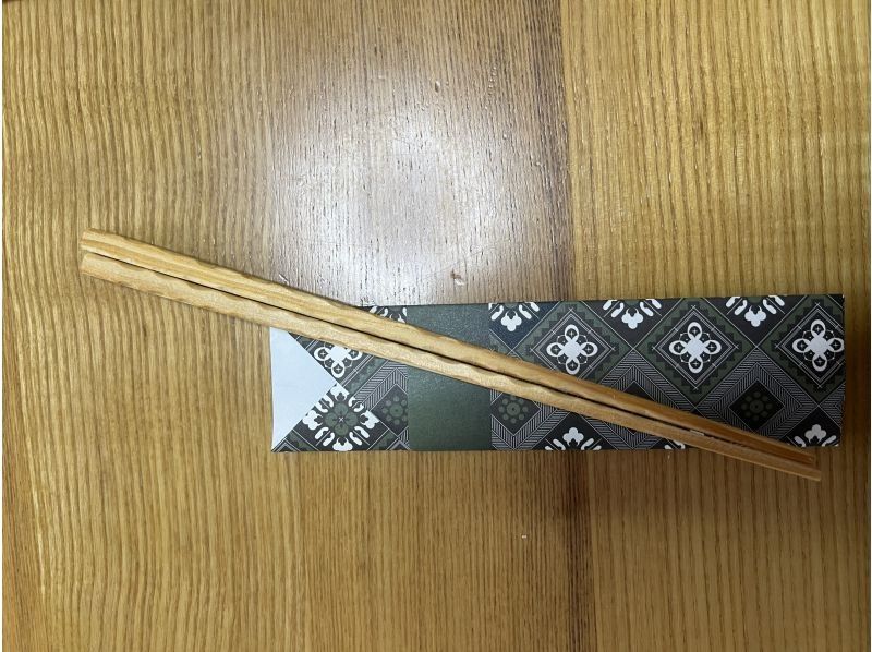 【鹿児島・奄美大島】奄美大島のリュウキュウマツを使ったオリジナルのエコ箸作り体験！スタンダードコースの紹介画像