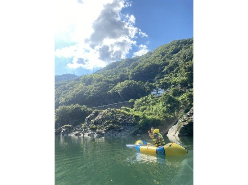 Tokushima / Yoshino River river walk ☆ Oboke Koboke ☆ Ride a single-seater boat and take a leisurely touring course on rivers and lakes without calm wavesの紹介画像