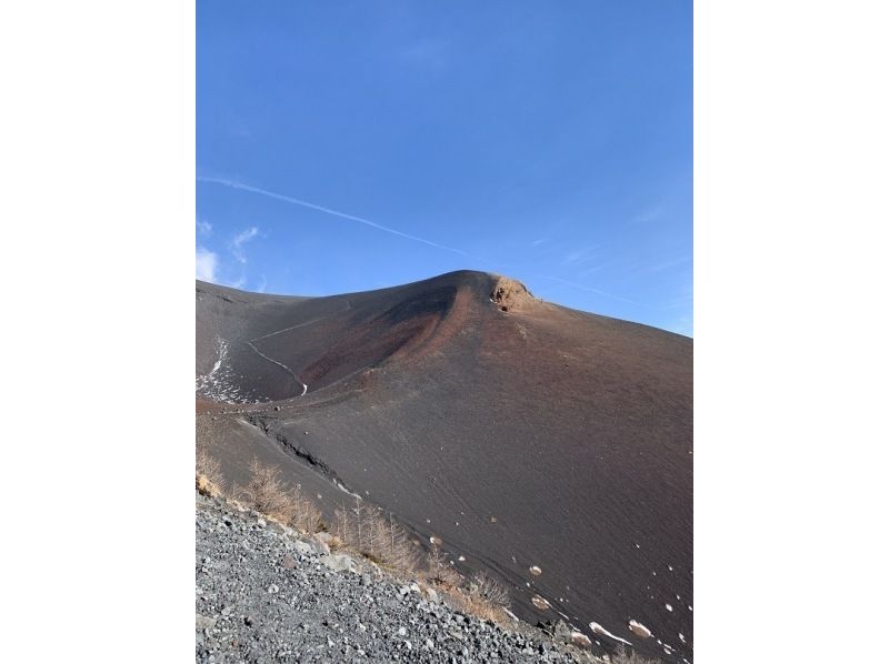 [Shizuoka/Mt. Fuji] "Mt. Fuji/Mt. Hoei (5th station ~ Mt. Hoei summit) 2024" trekking tour