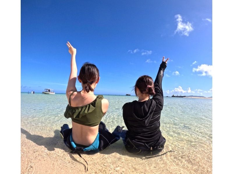 【石垣島・午前、午後/2便・3時間】旅行日程に合わせやすい｜初めてでも安心｜専属ガイドがご案内｜幻の島上陸＆体験ダイビング【写真無料】の紹介画像