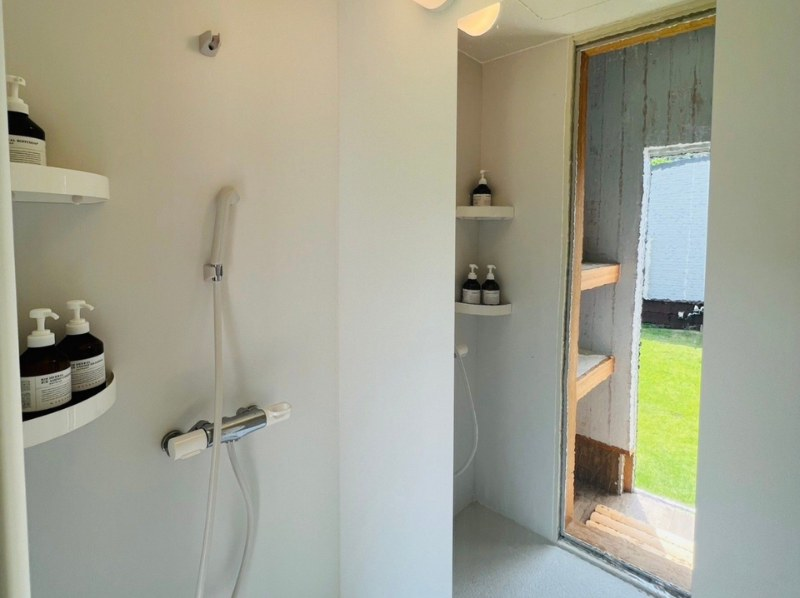 【奄美大島，立槳衝浪、浮潛、燒烤】【冬季也舒適】搭船前往高取海灘♪包含潛水衣和熱水淋浴（A方案）の紹介画像