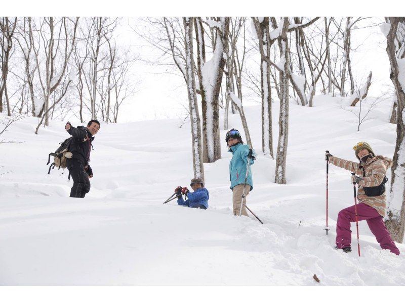 【新潟・十日町】手軽に雪山を冒険！スノーシュートレッキング(日本人旅行者用)の紹介画像
