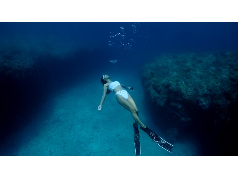[Okinawa/Miyakojima] Skin diving tour Small groups from beginners to experienced people! With shooting!の紹介画像