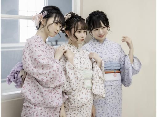 【福岡・天神】基本スタイルから主役級ミニ丈アレンジまで 『自分らしさ』が叶う! 浴衣一式レンタル&着付けプラン 【福岡・天神】基本スタイルから主役級ミニ丈アレンジまで 『自分らしさ』が叶う! 浴衣一式レンタル&着付けプラン
