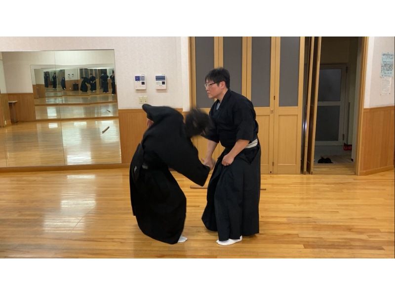 [Osaka/Namba/Nihonbashi] Shushinryu Iaijutsu martial arts training! Real martial arts instruction by the world's best Iaijutsu master, Isao Machii!の紹介画像