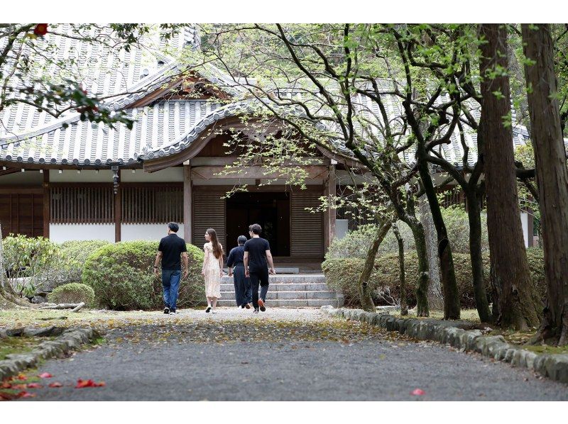 【兵庫縣川西市】源氏家族的發祥地多田神社部分區域全面出租！ ！為期一天的全面培訓課程，您將直接從世界頂級居合道大師 Isao Machii 學習武士武術！の紹介画像